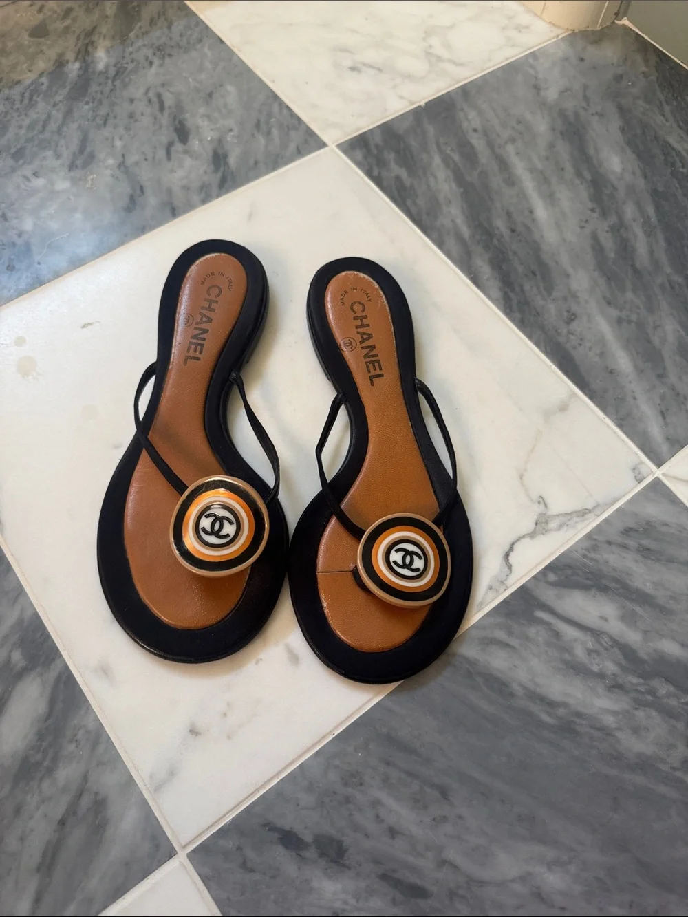 CHANEL Black and Brown Logo Round-Toe Thong Sandals